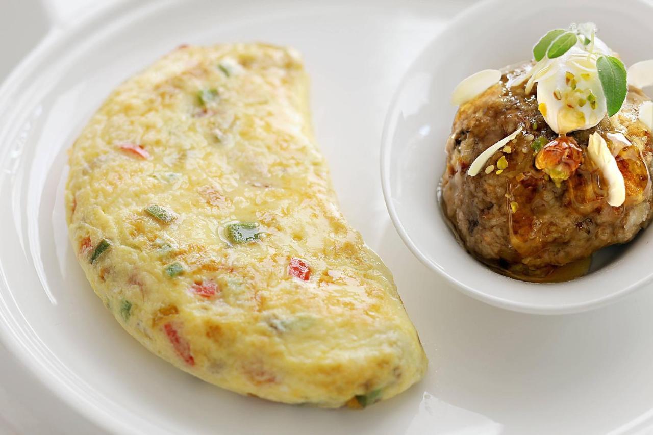 Le Meridien Jeddah Exterior foto An omelette
